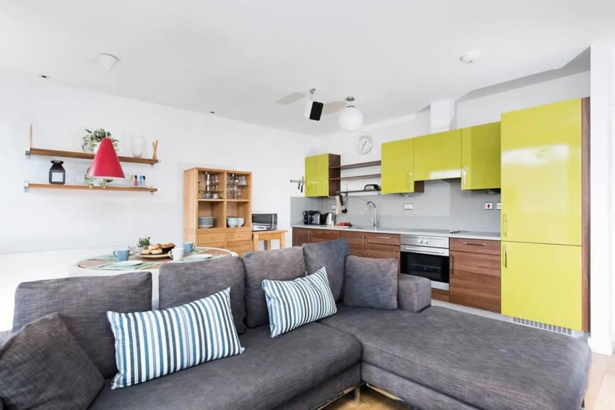Modern 2 Bed Apartment W Balcony In Londres Exterior foto